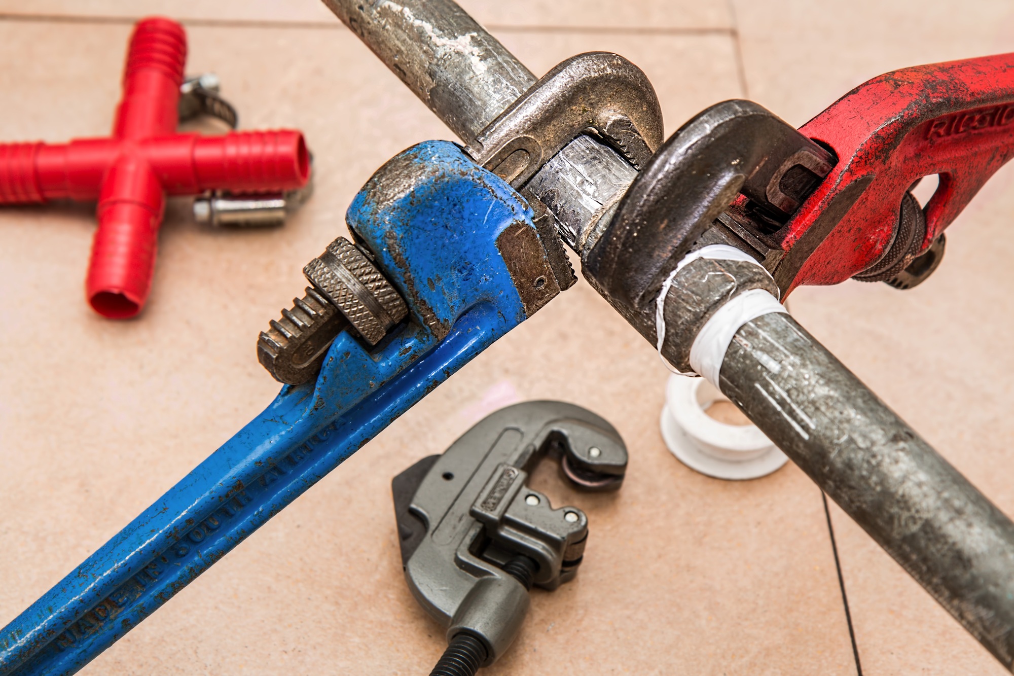 Some signs of a plumbing problem are more obvious than others. If you notice any of these 6 signs, then it's time to call a plumber immediately.