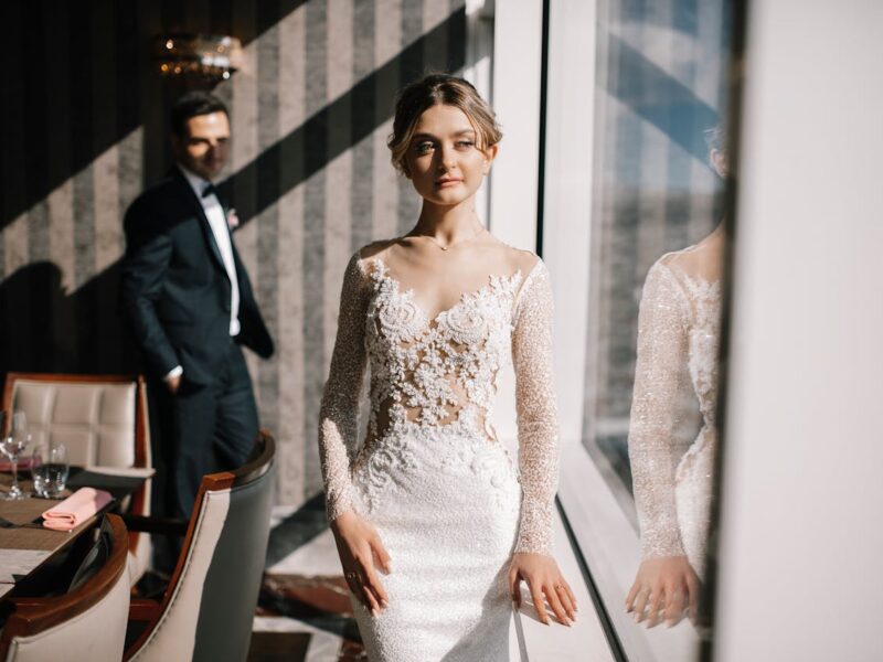 A Guide to Exploring Different Wedding Dress Shapes